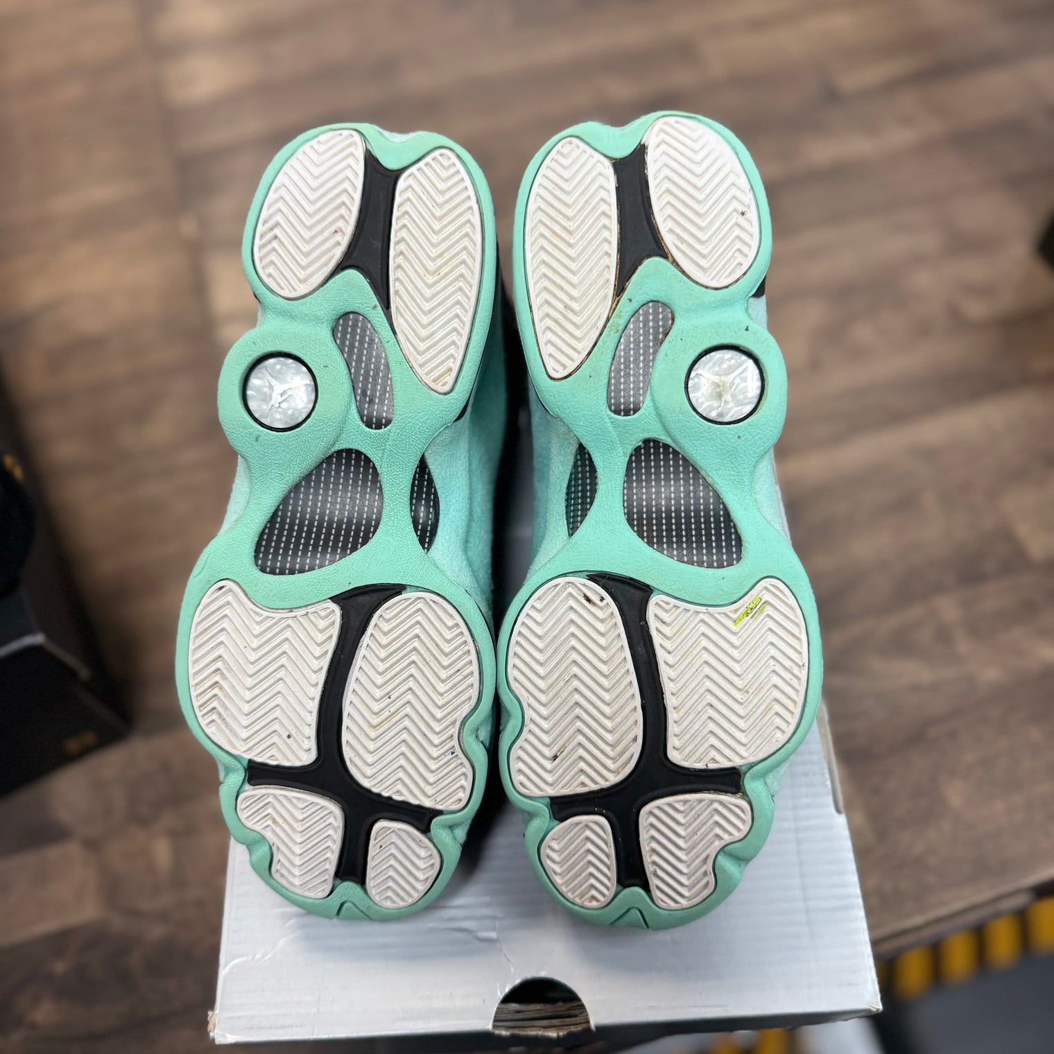 Black Island Green Jordan 13 (GS) (USED)