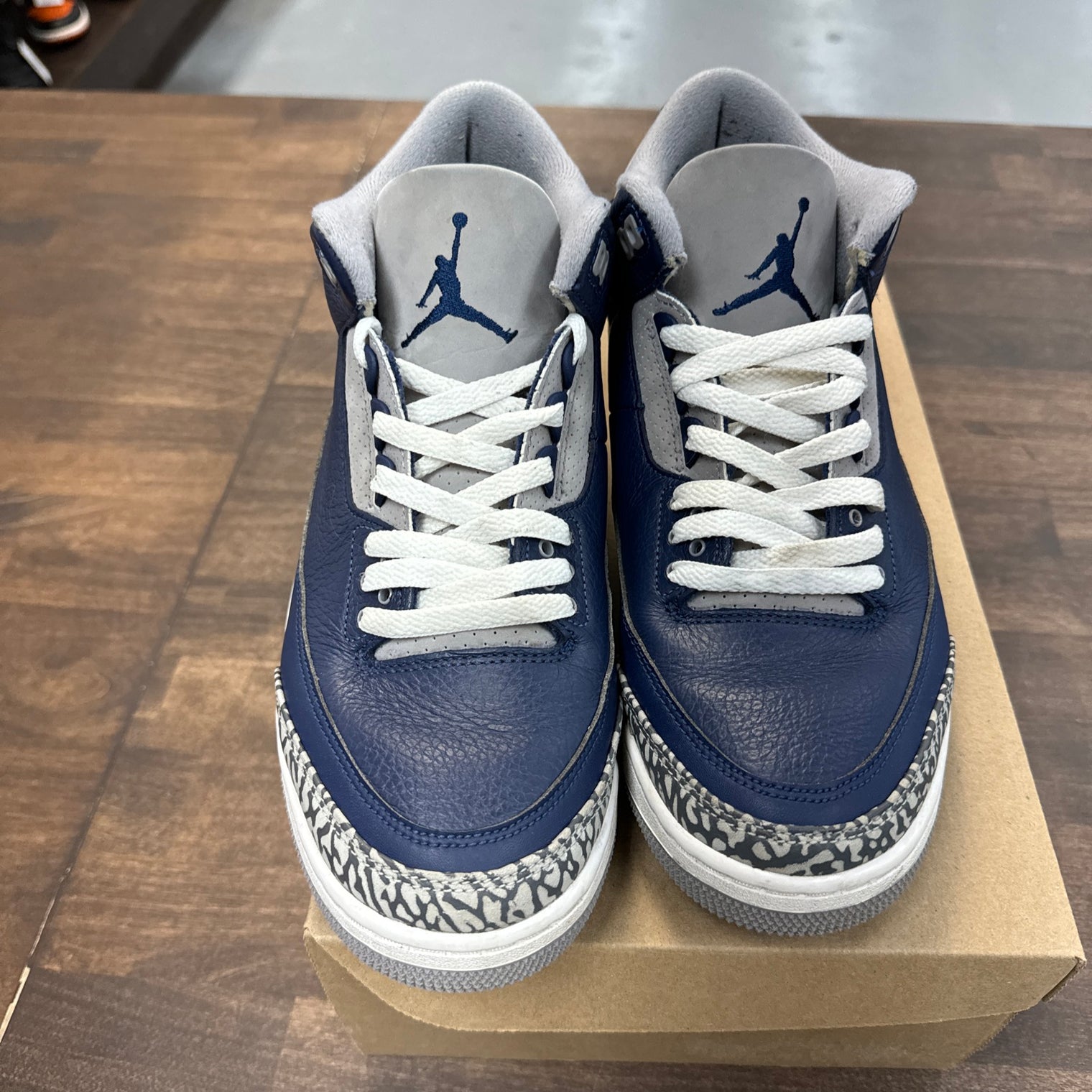 Nike Jordan 3 Georgetown (USED NO BOX)