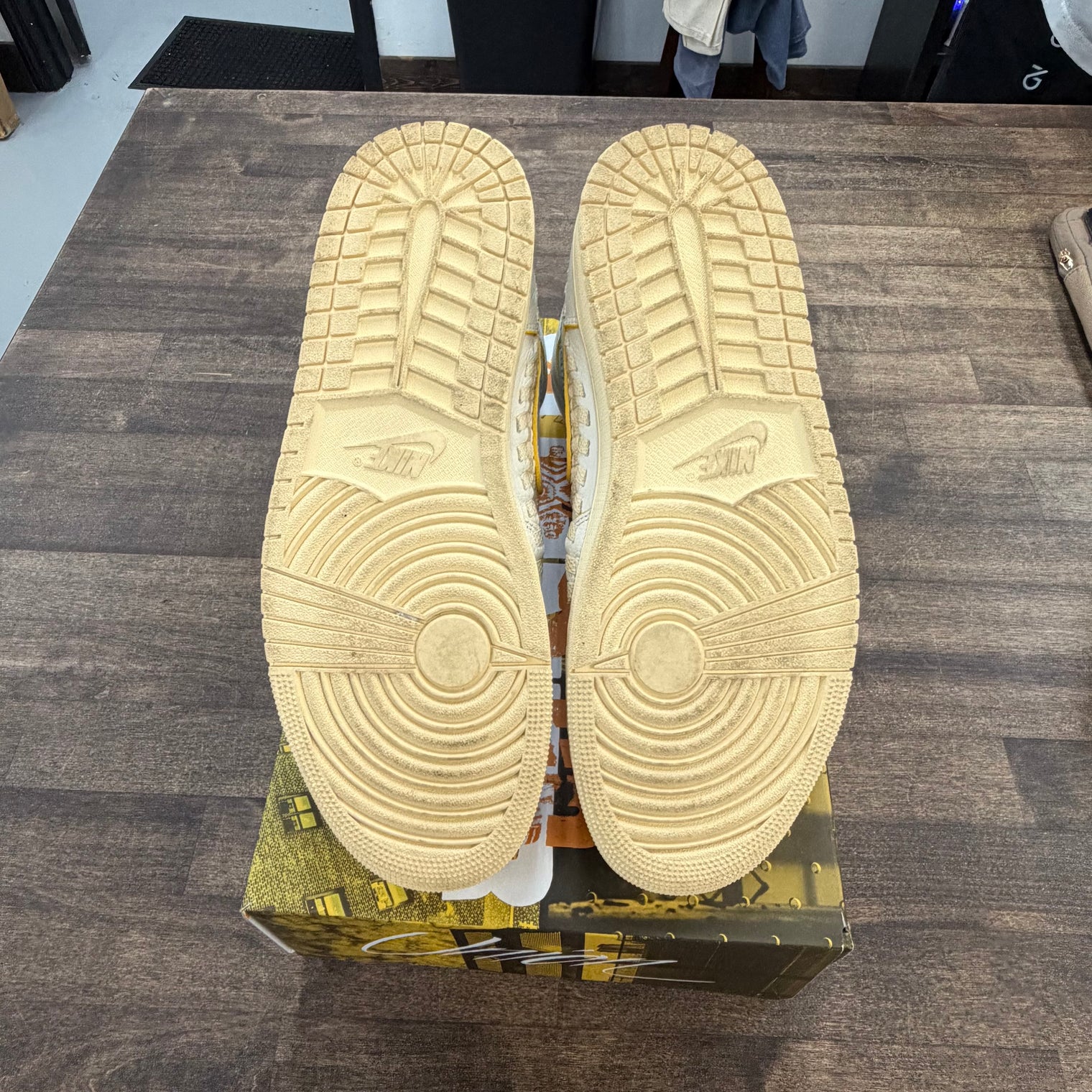 Bephie Beauty Union LA Jordan 1 High (USED)