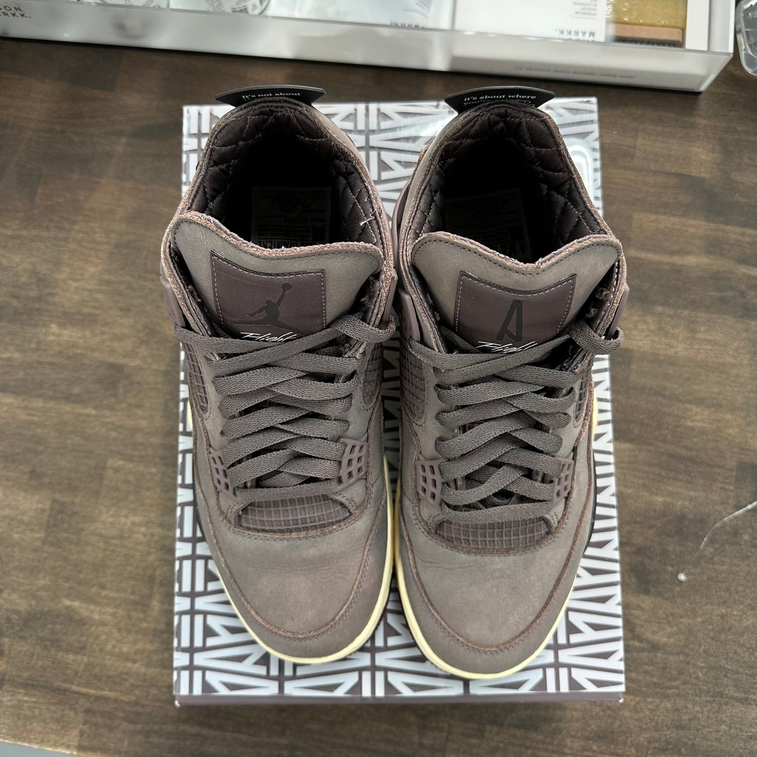 A Ma Maniére Violet Ore Jordan 4 (Used)
