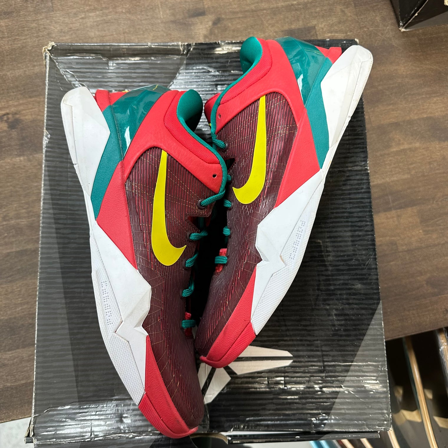 Year of the Dragon Kobe 7 Supreme 2012 (USED, Replacement Box)