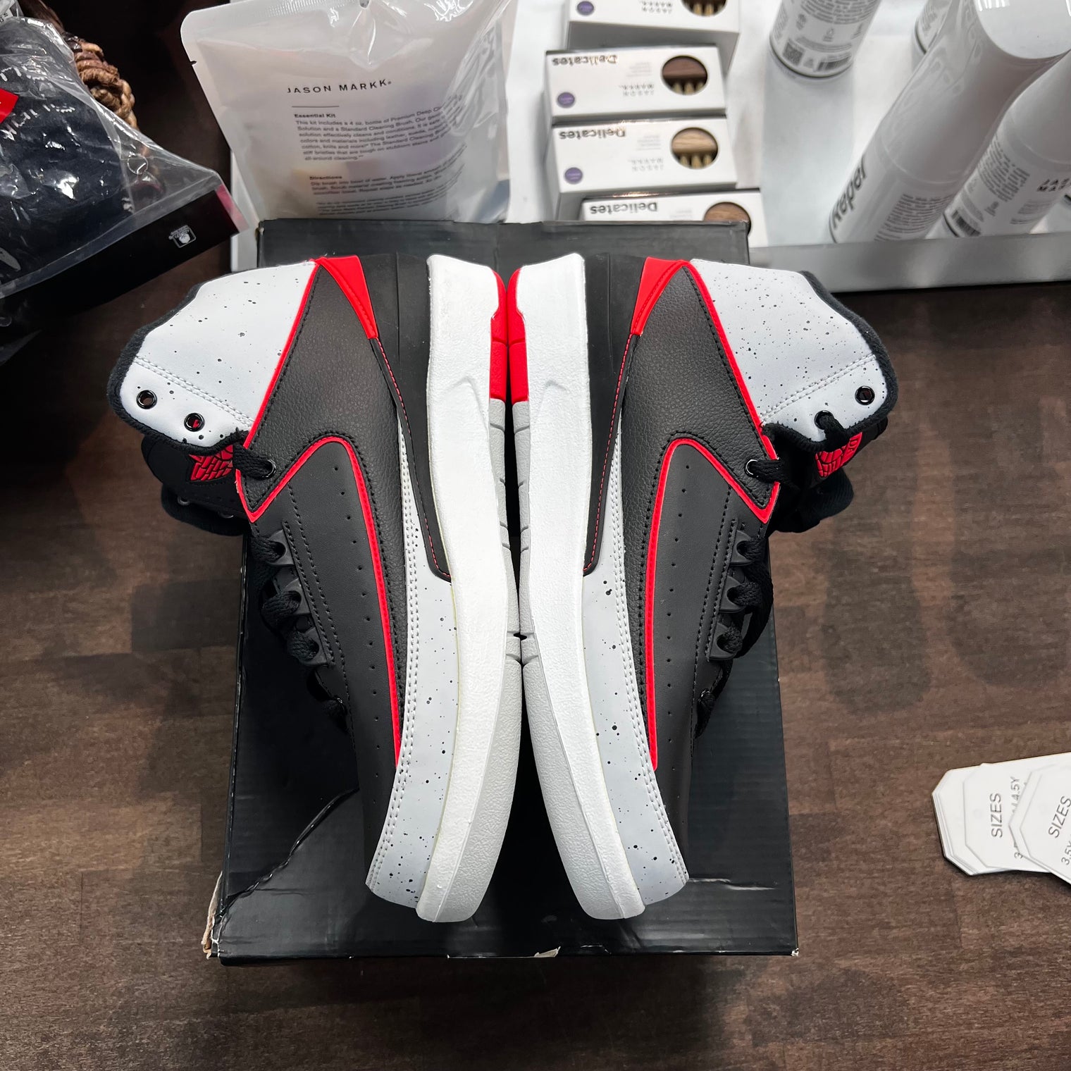 Infrared 23 Jordan 2 (GS) (USED)