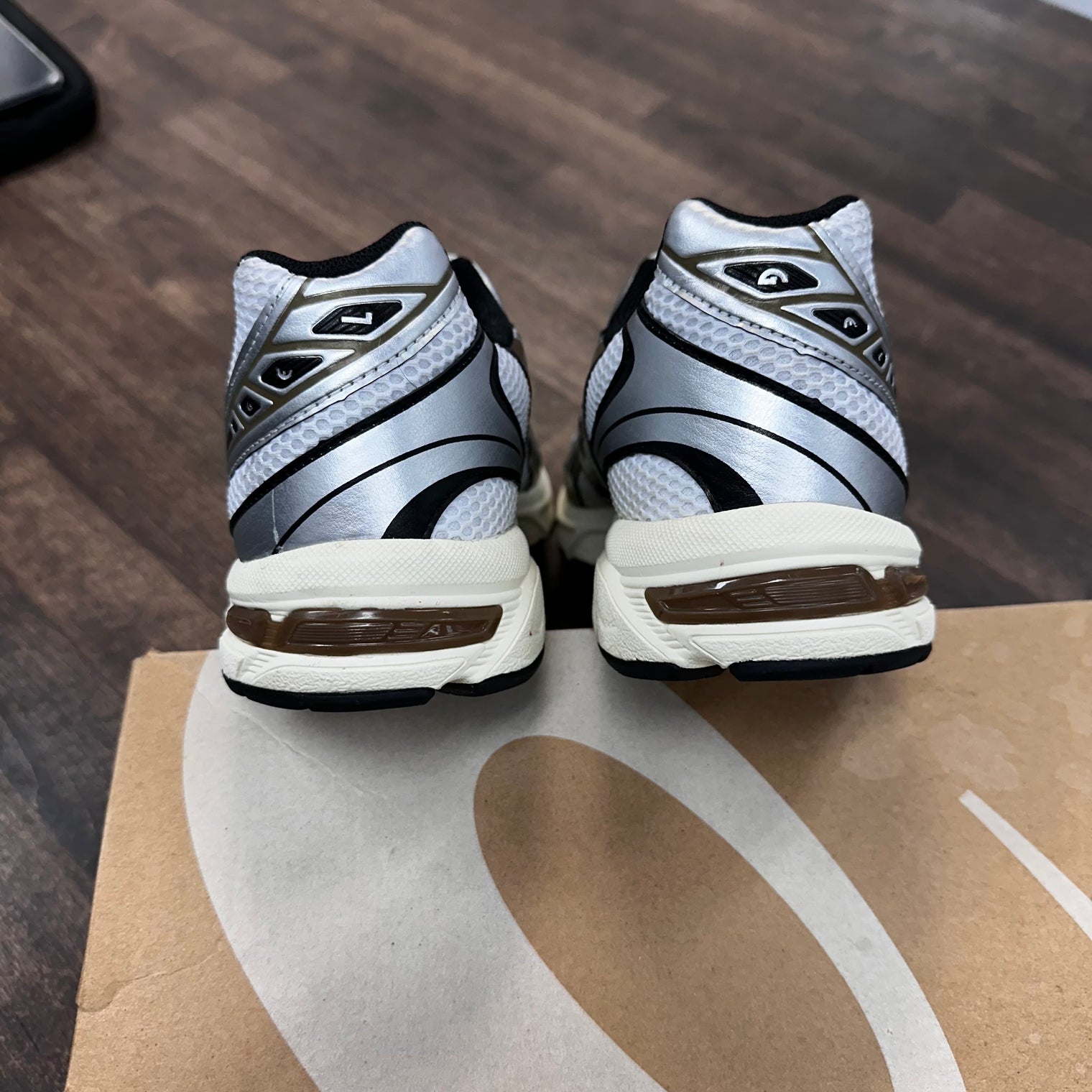 Clay Canyon Asics Gel 1130 (USED;Replacement Box)