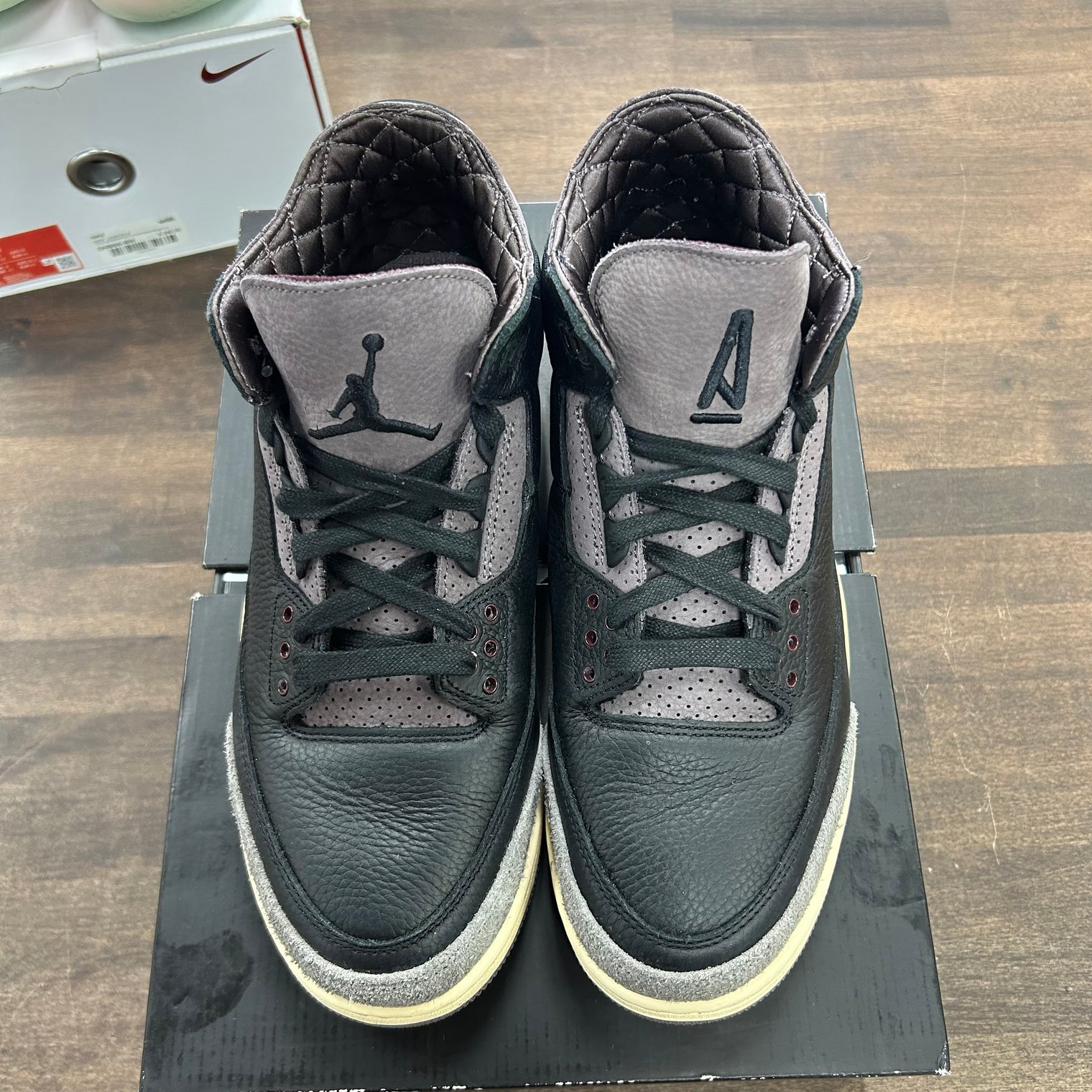 A Ma Maniere While You Were Sleeping Jordan 3 (W) (USED)