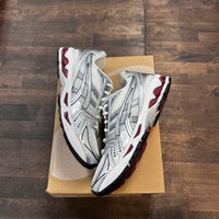 White Pure Silver Asics Gel Kayano 14 (USED)