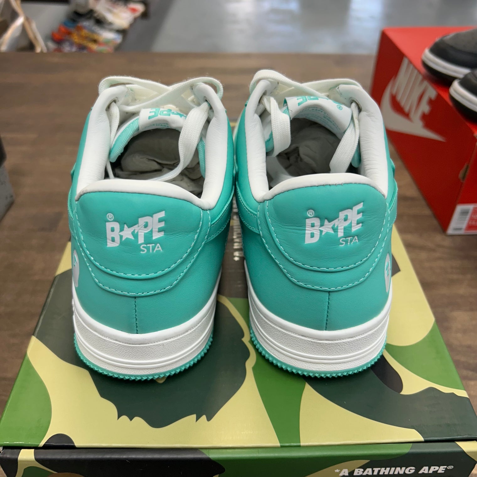 White Green A Bathing Ape Bape Sta (USED)