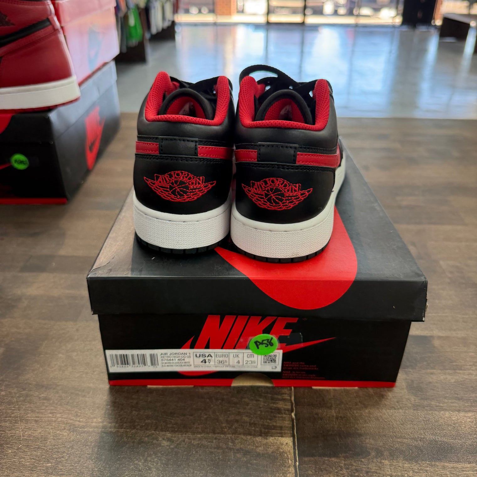 White Toe Jordan 1 Low (GS) (USED, Replacement Box)