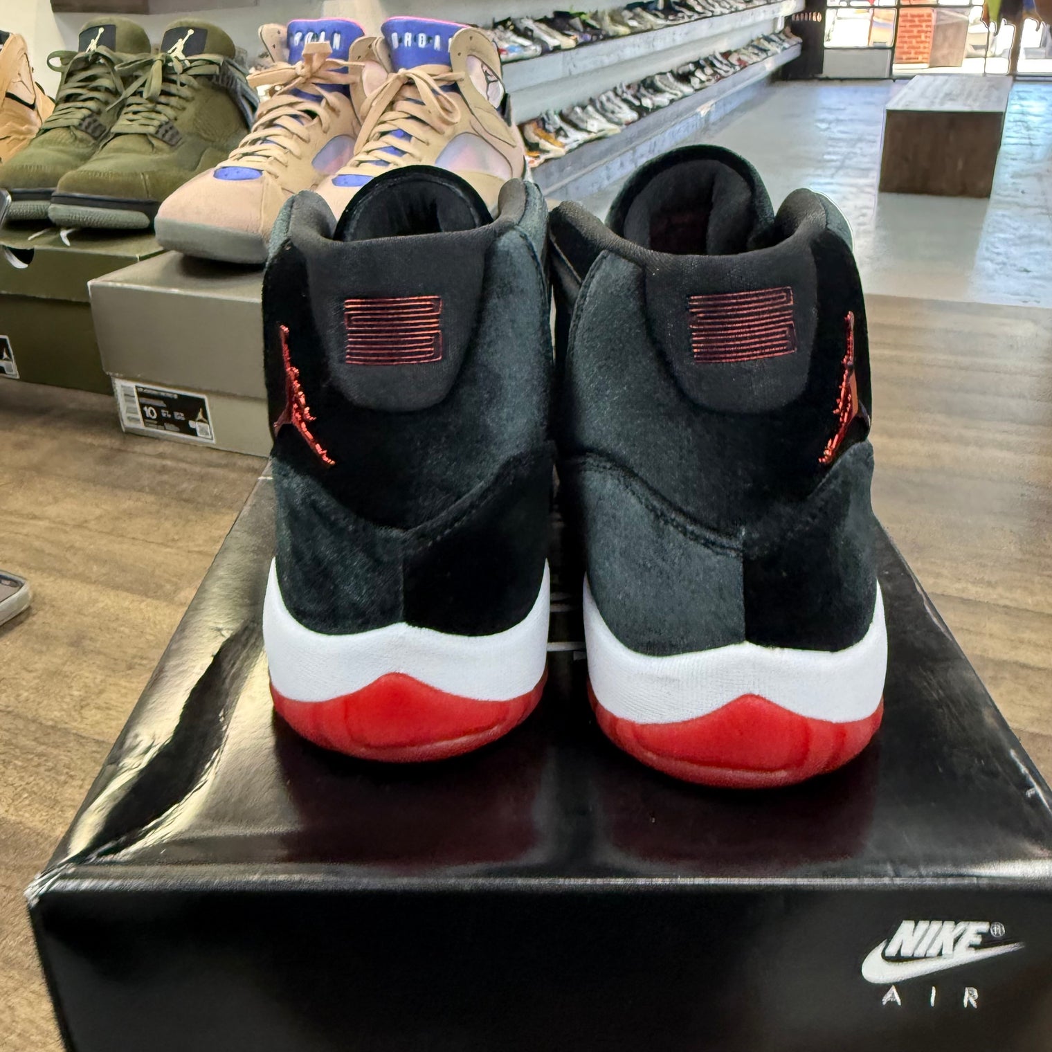 Bred Velvet Jordan 11 Retro (W) (USED)