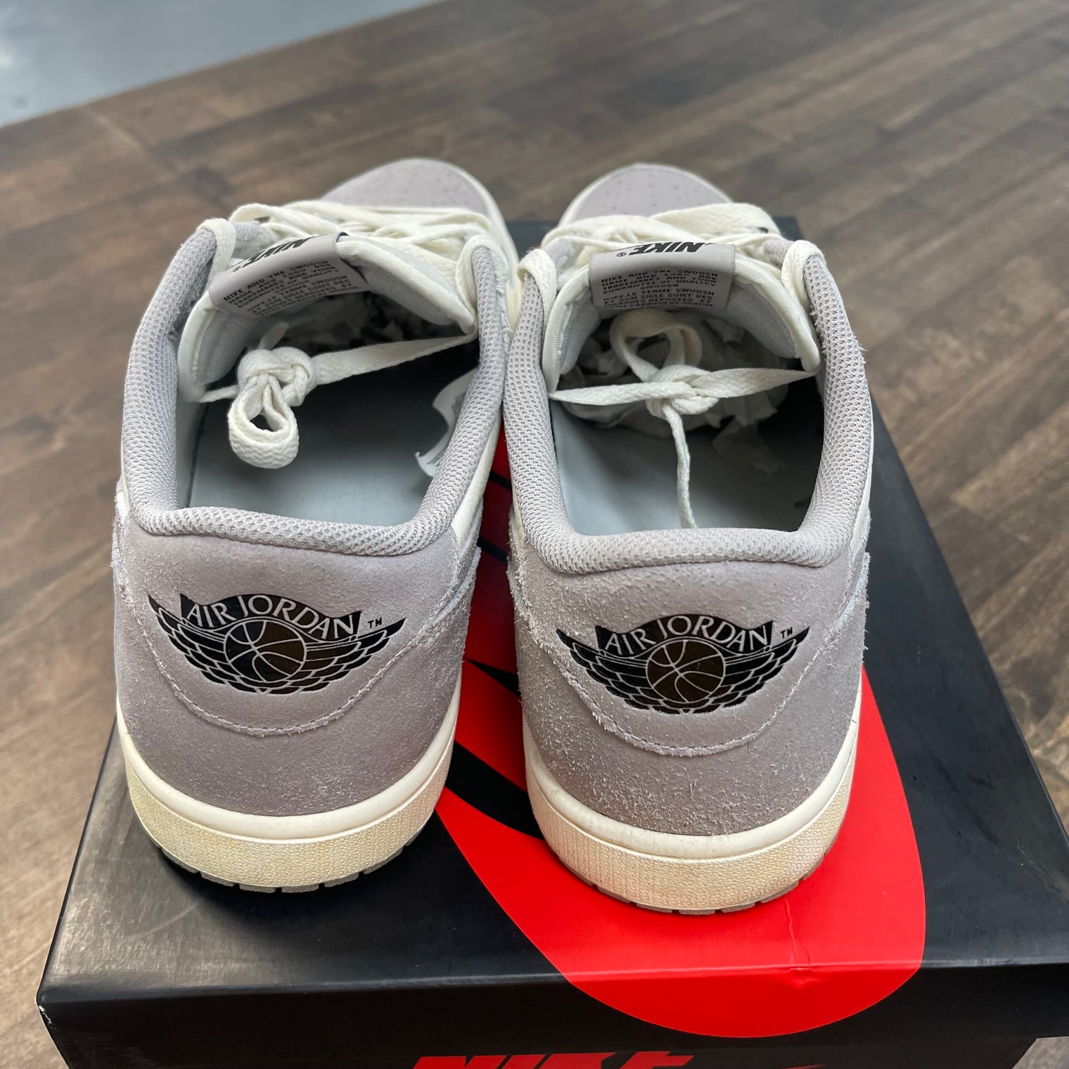 Atmosphere Jordan 1 Low (USED)