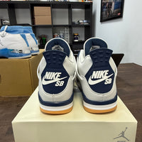 Navy SB Jordan 4 (USED)