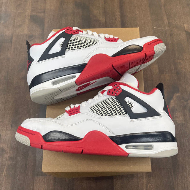 Nike Jordan Fire Red 4 (USED NO BOX)