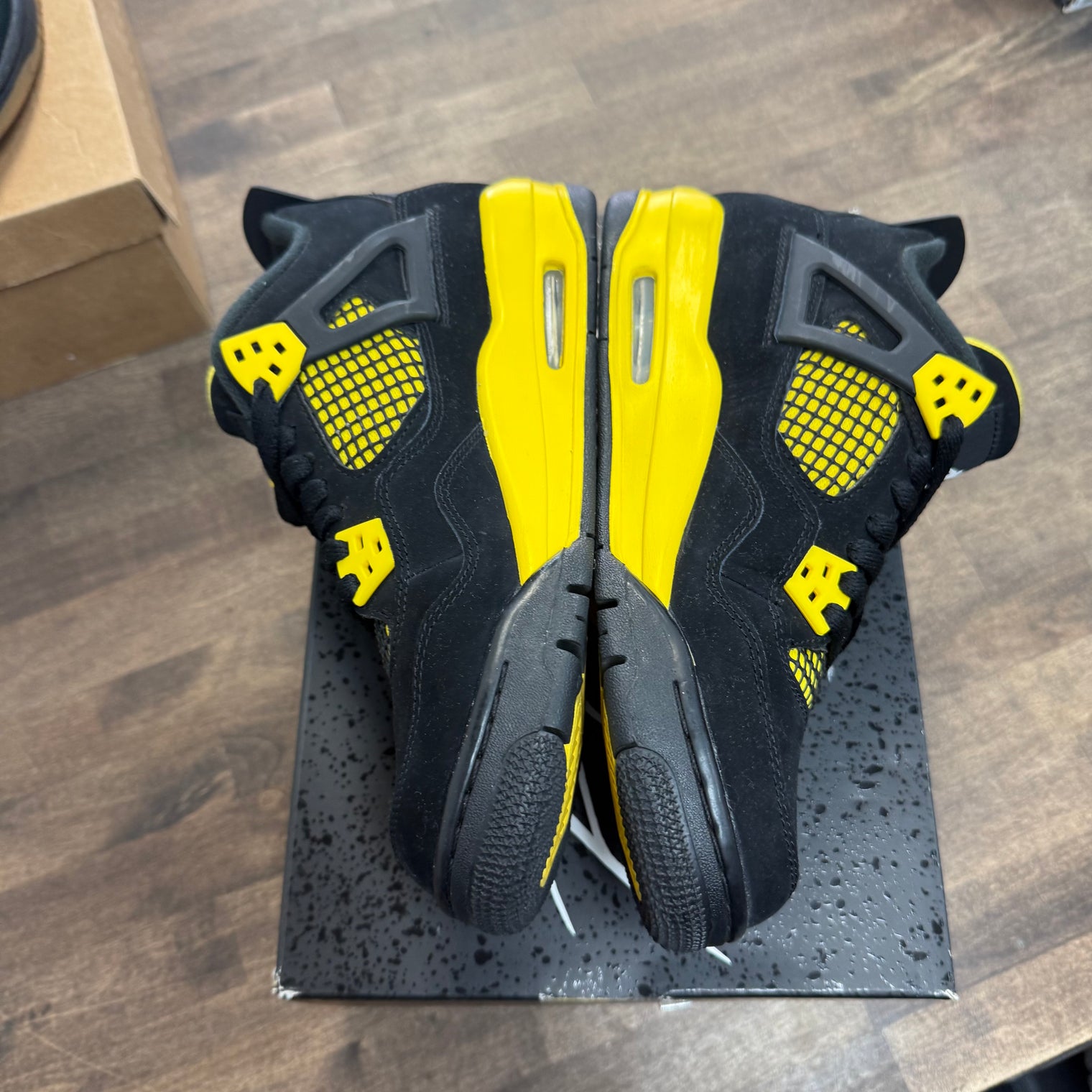 Yellow Thunder Jordan 4 Retro (GS) (USED)