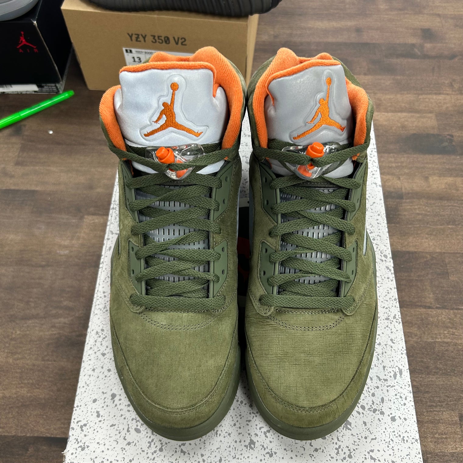 Olive Jordan 5 Retro (2024) (USED)