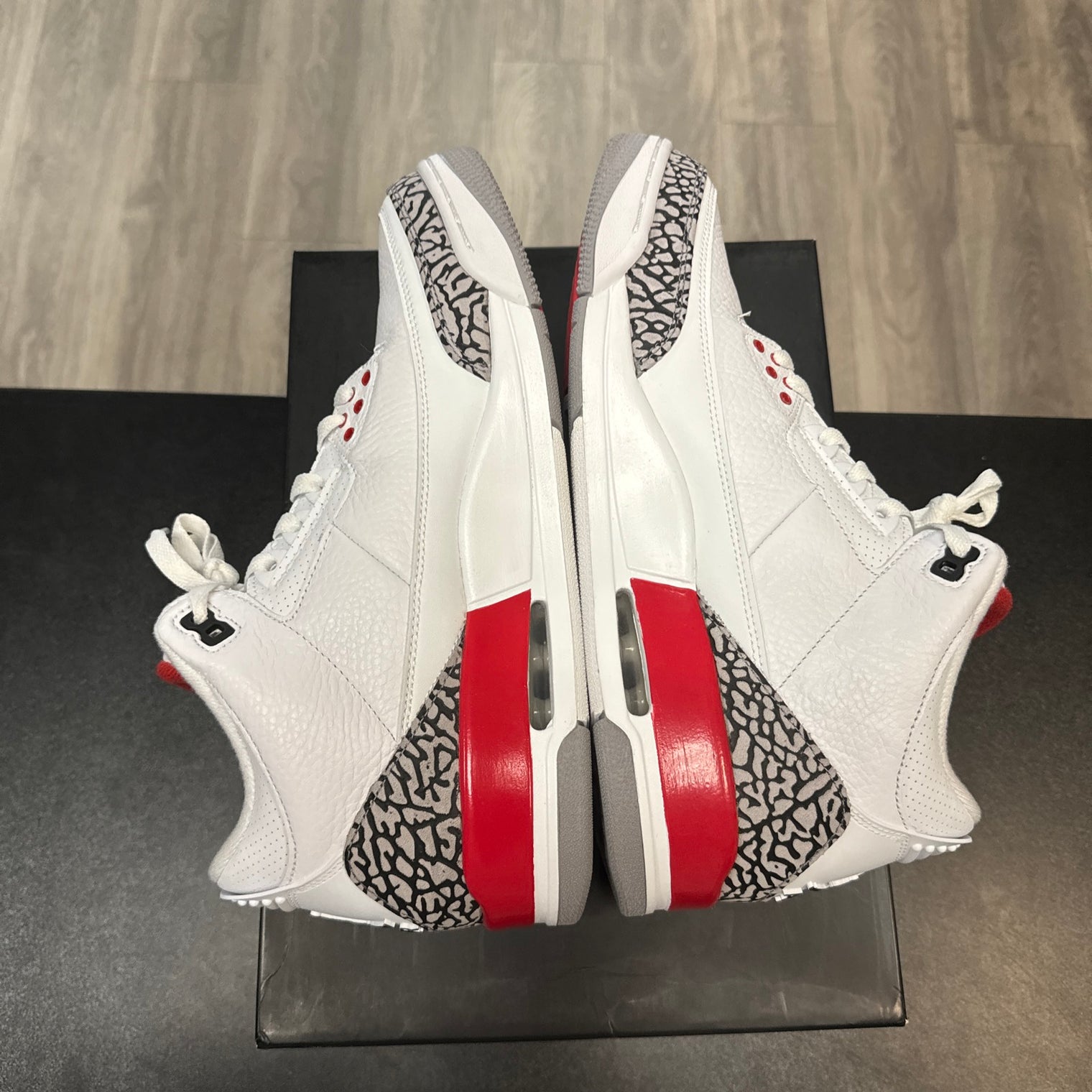 Jordan 3 Hall of Fame (Like New)