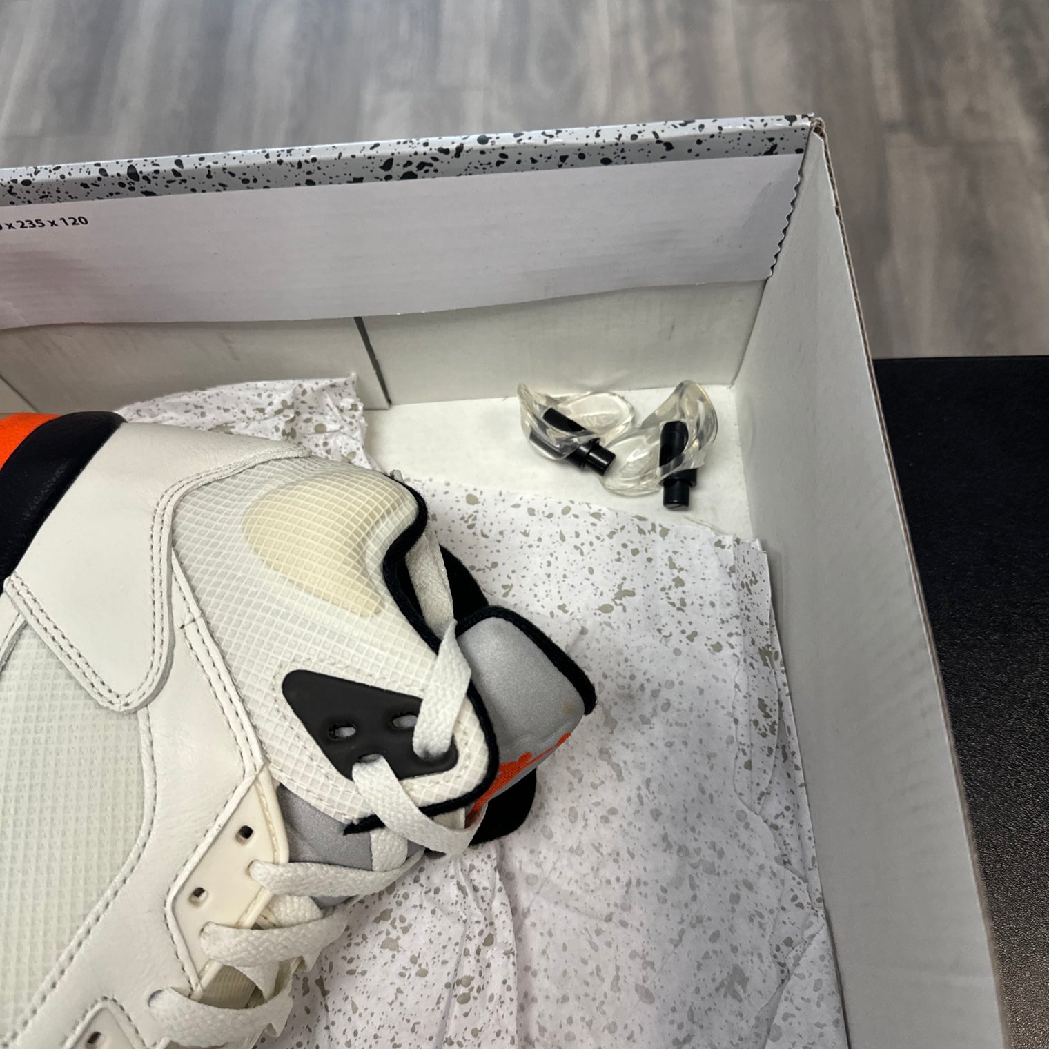 Shattered Backboard Jordan 5 (USED)