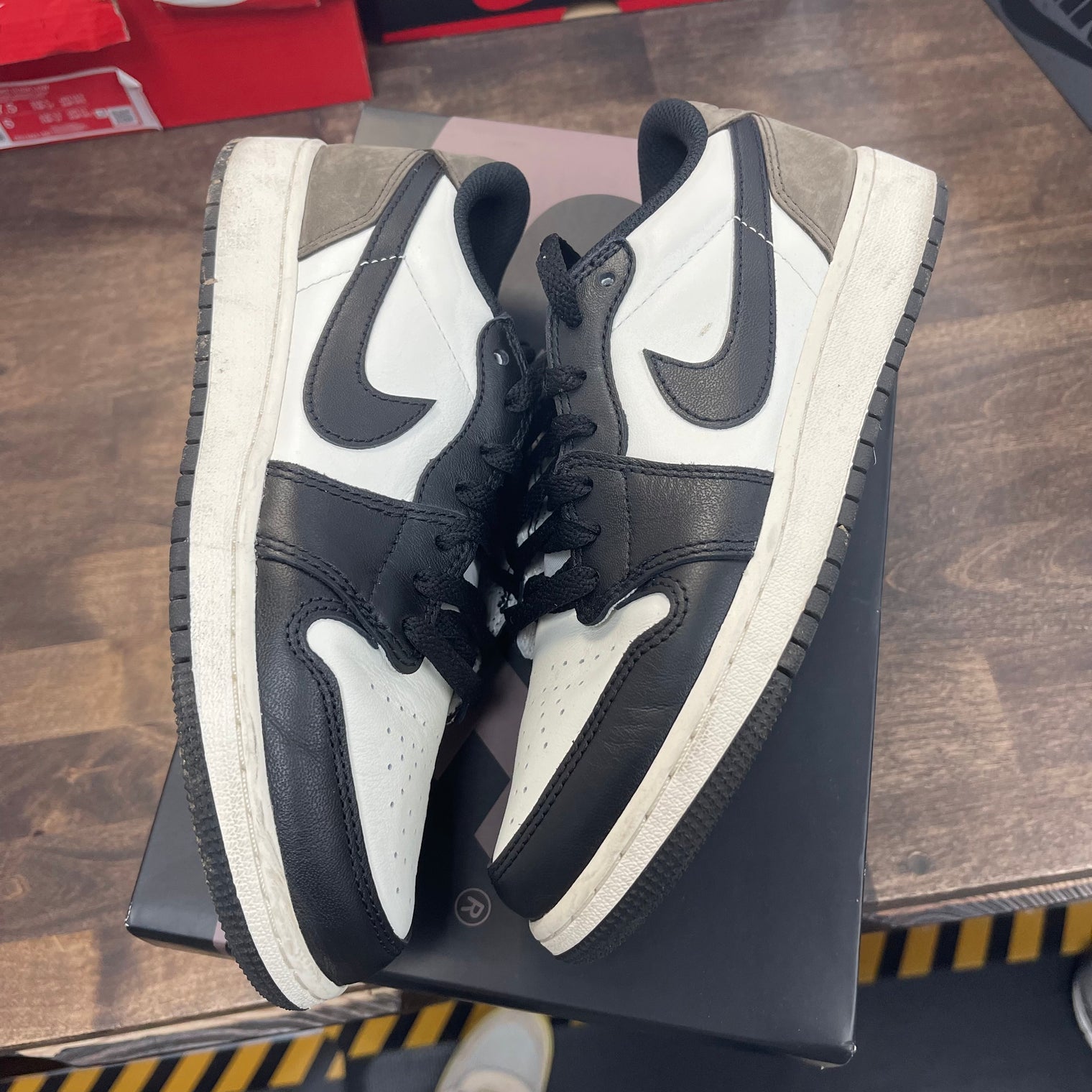 Mocha Jordan 1 Low OG (GS) (USED)
