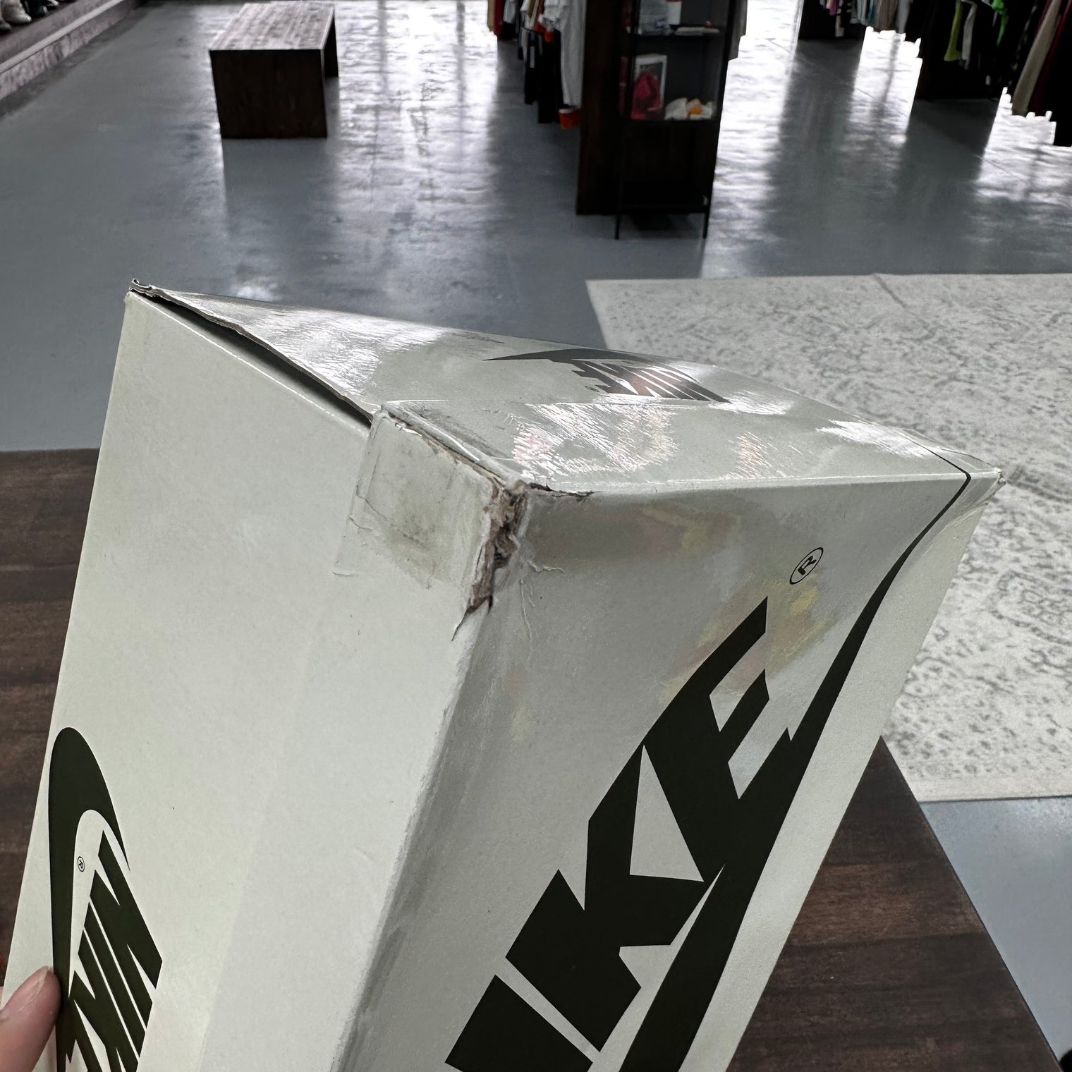 (W) Olive Travis Scott Jordan 1 Low OG (USED)