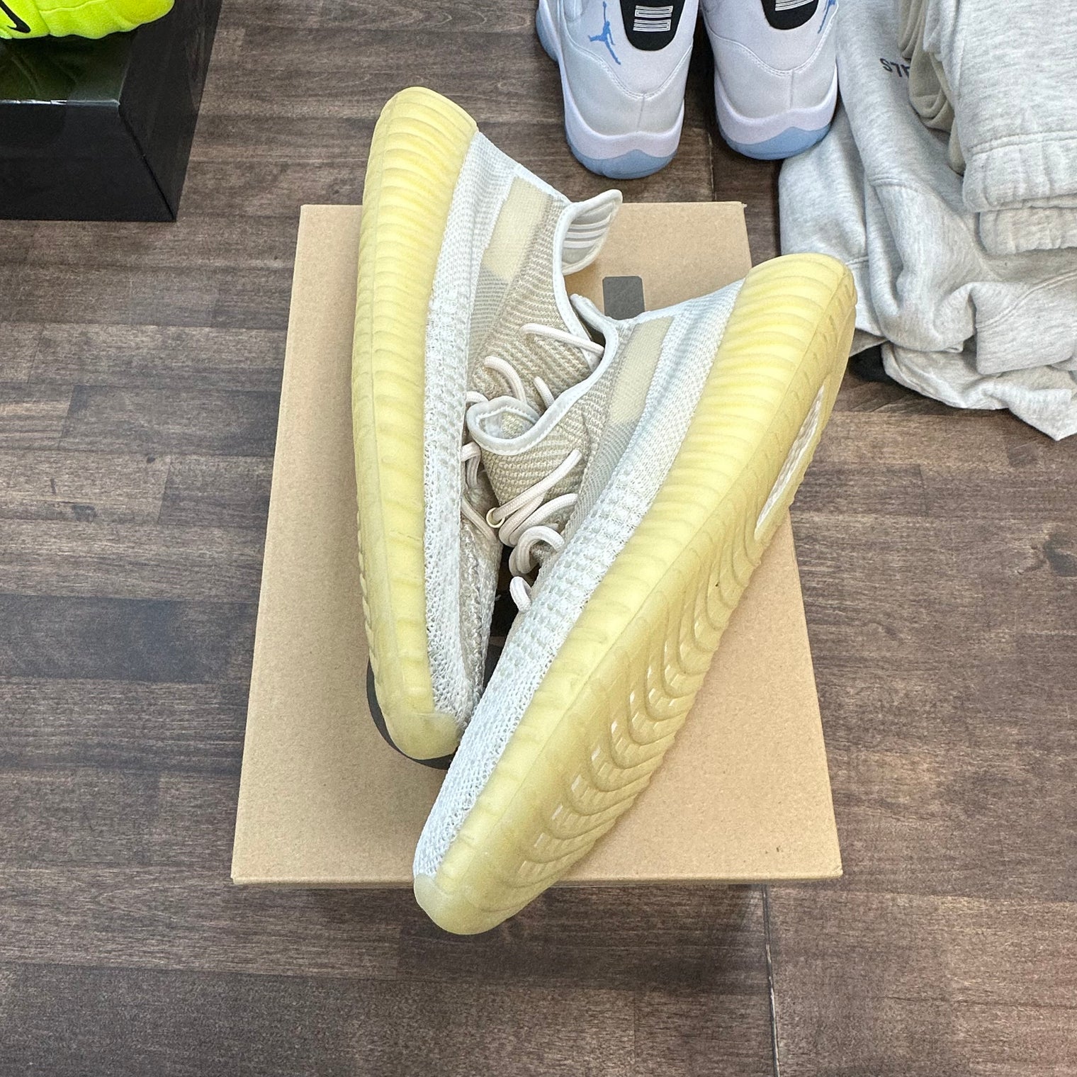 Natural Yeezy 350 (USED)