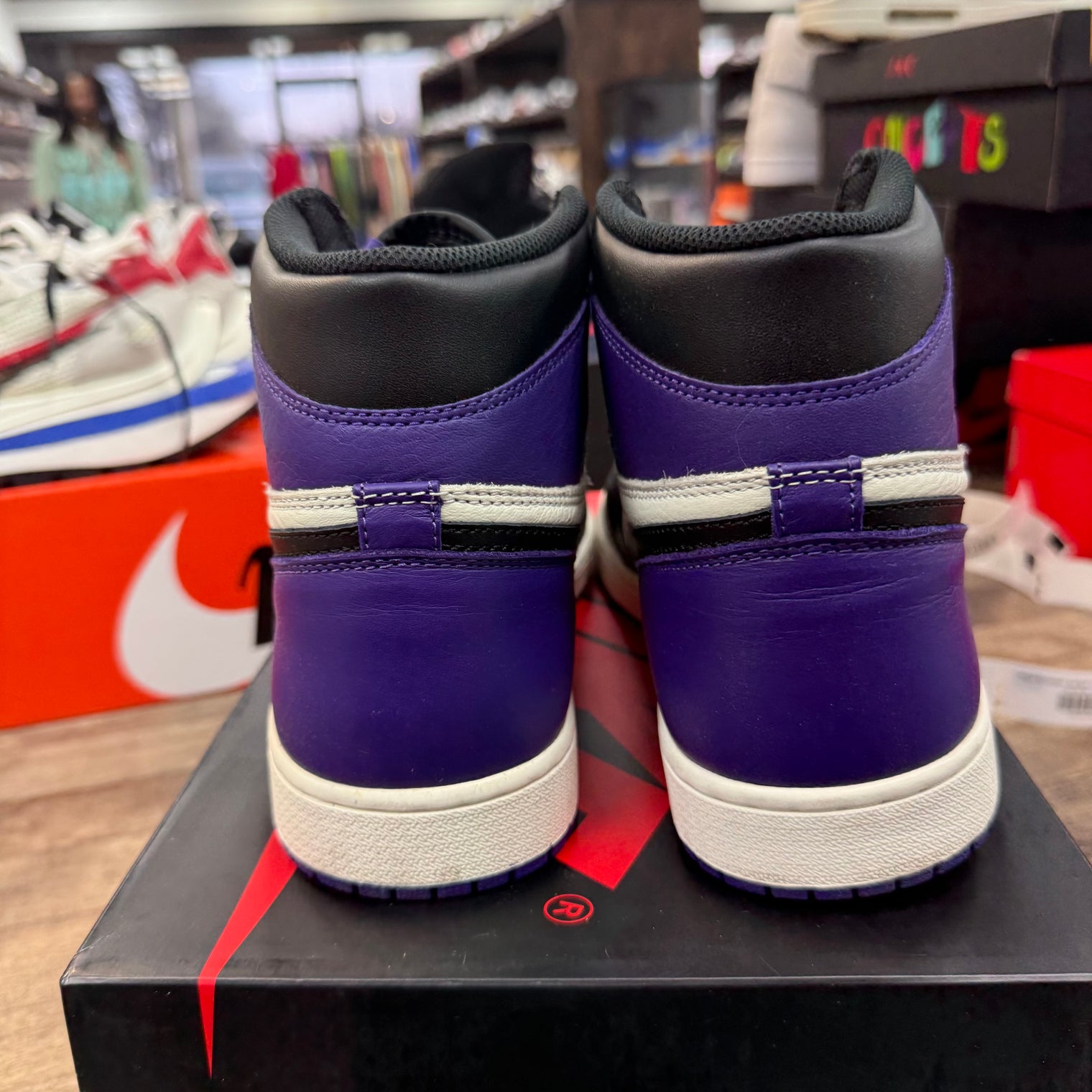 Court Purple Jordan 1 High Retro (USED)