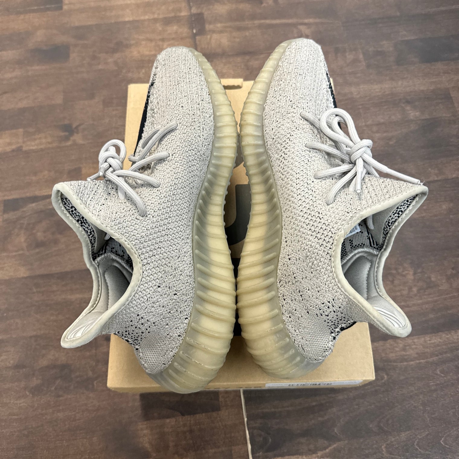 Slate Yeezy 350 (USED)