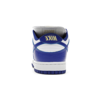nike_sb_dunk_low_supreme_stars_hyper_royal_2021_4