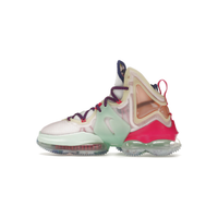 nike_le_bron_19_valentines_day_love_letter_1