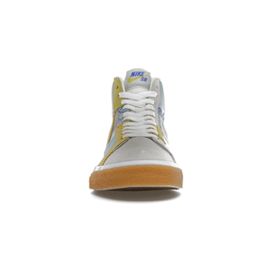 nike_sb_zoom_blazer_mid_premium_floral_paisley_boarder_blue_3