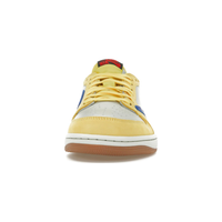 jordan_1_retro_low_og_sp_travis_scott_canary_womens_3