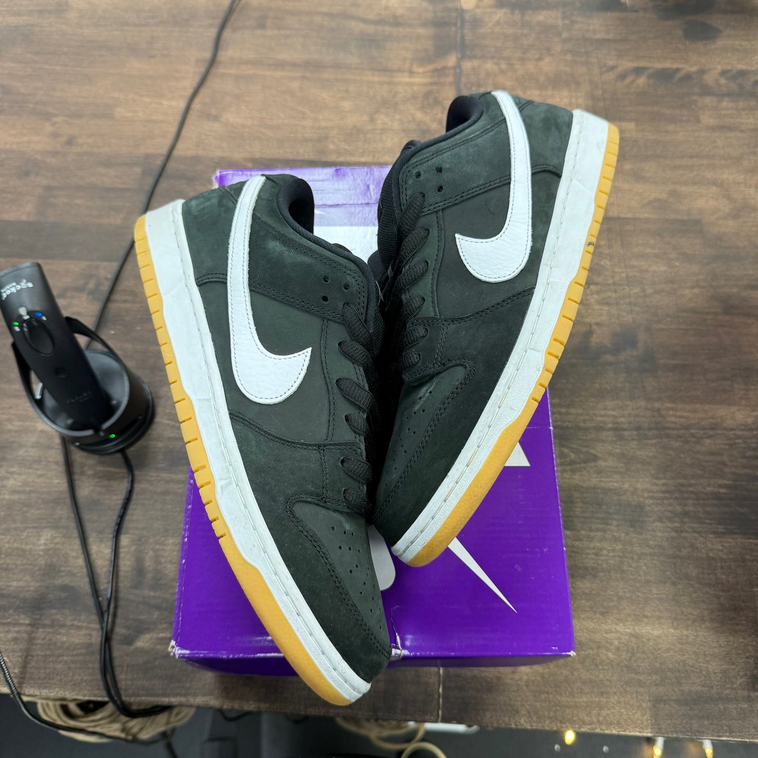 Black Gum Nike SB Dunk Low Pro (USED)