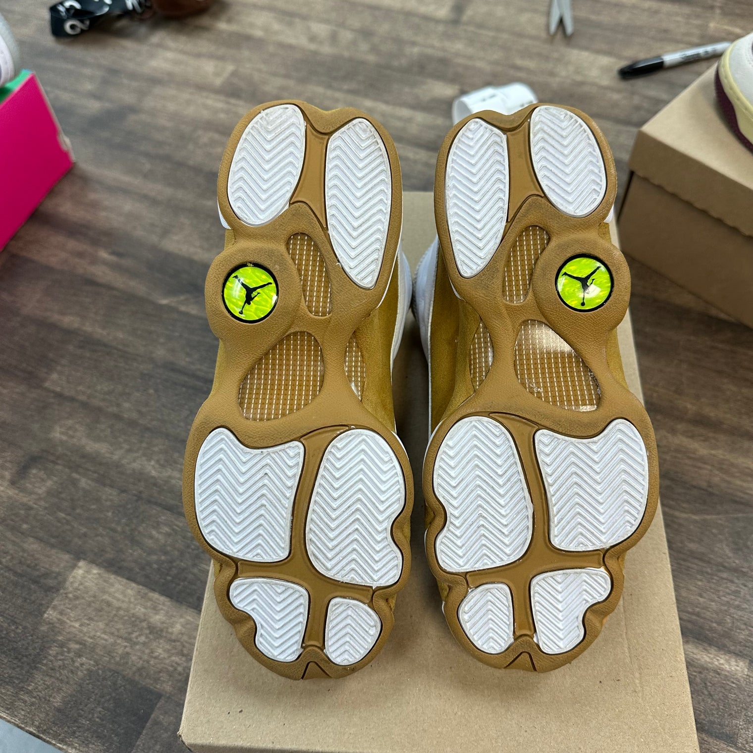 Wheat Jordan 13 Retro (GS) (USED, No Box)