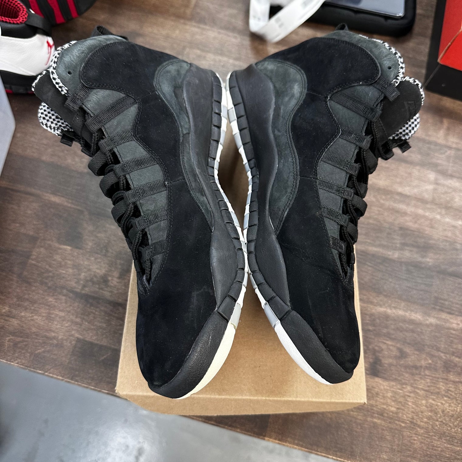 Stealth Jordan 10 (early signs of separation) (USED,No Box)