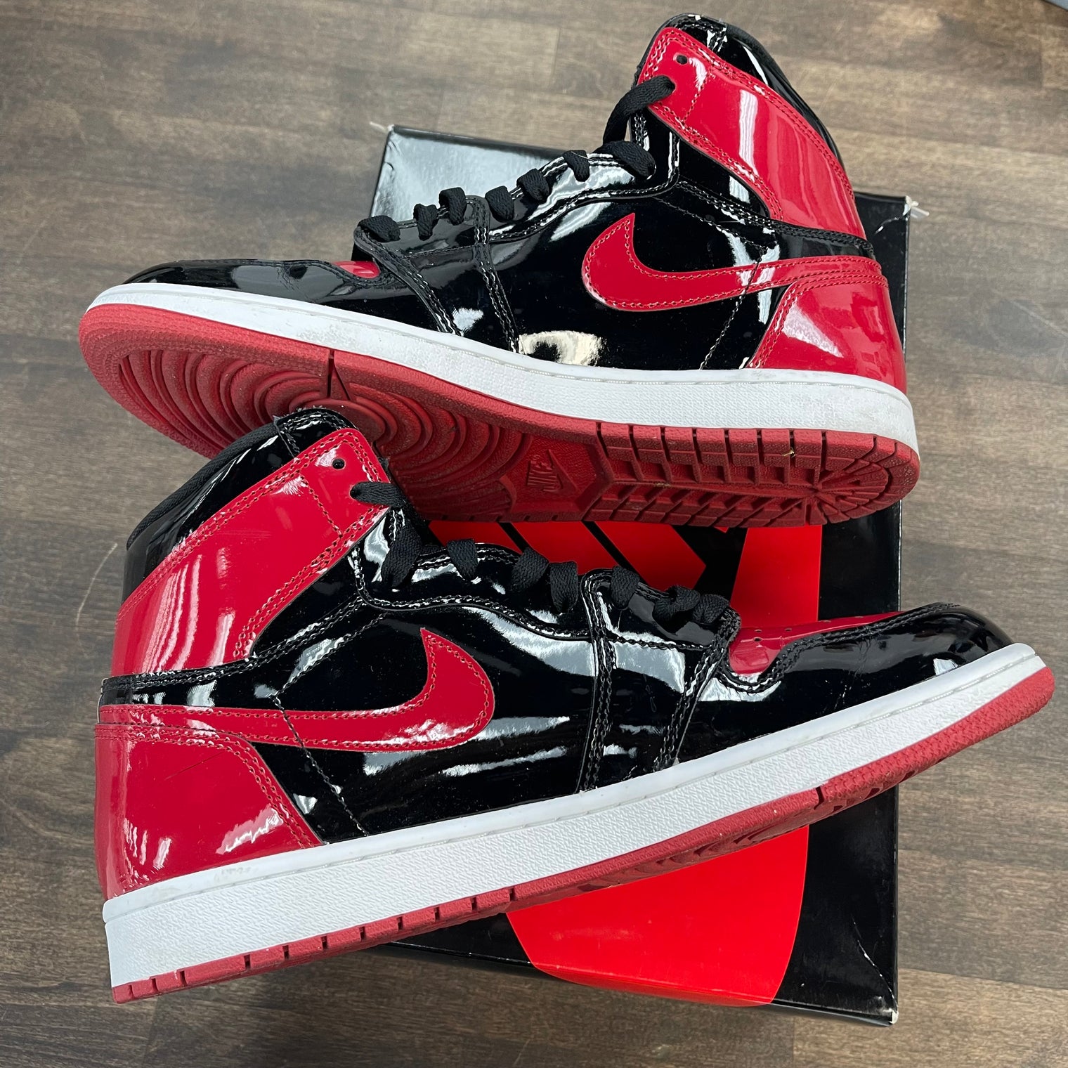 Patent Bred Jordan 1 High (USED)