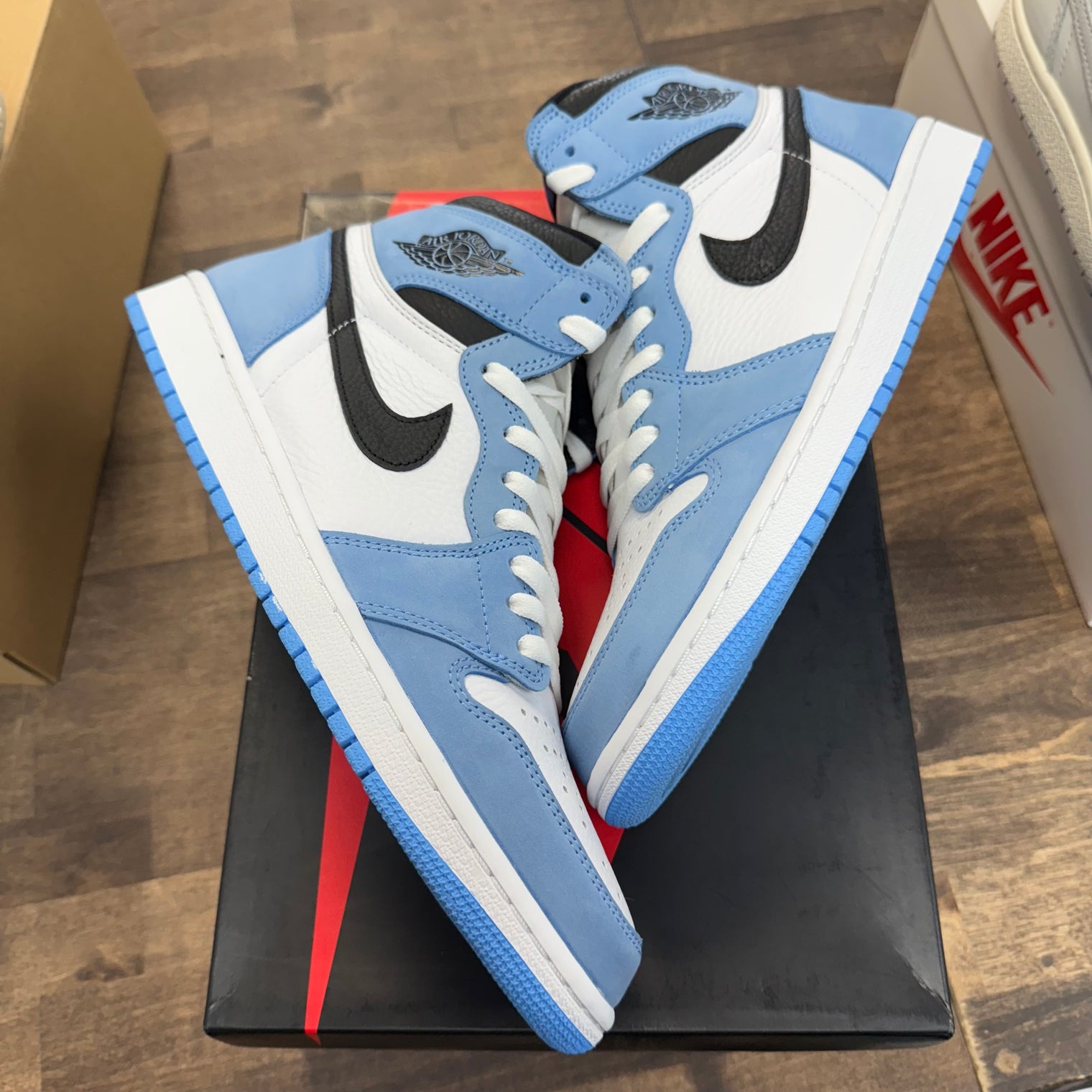 University Blue Jordan 1 High (USED)