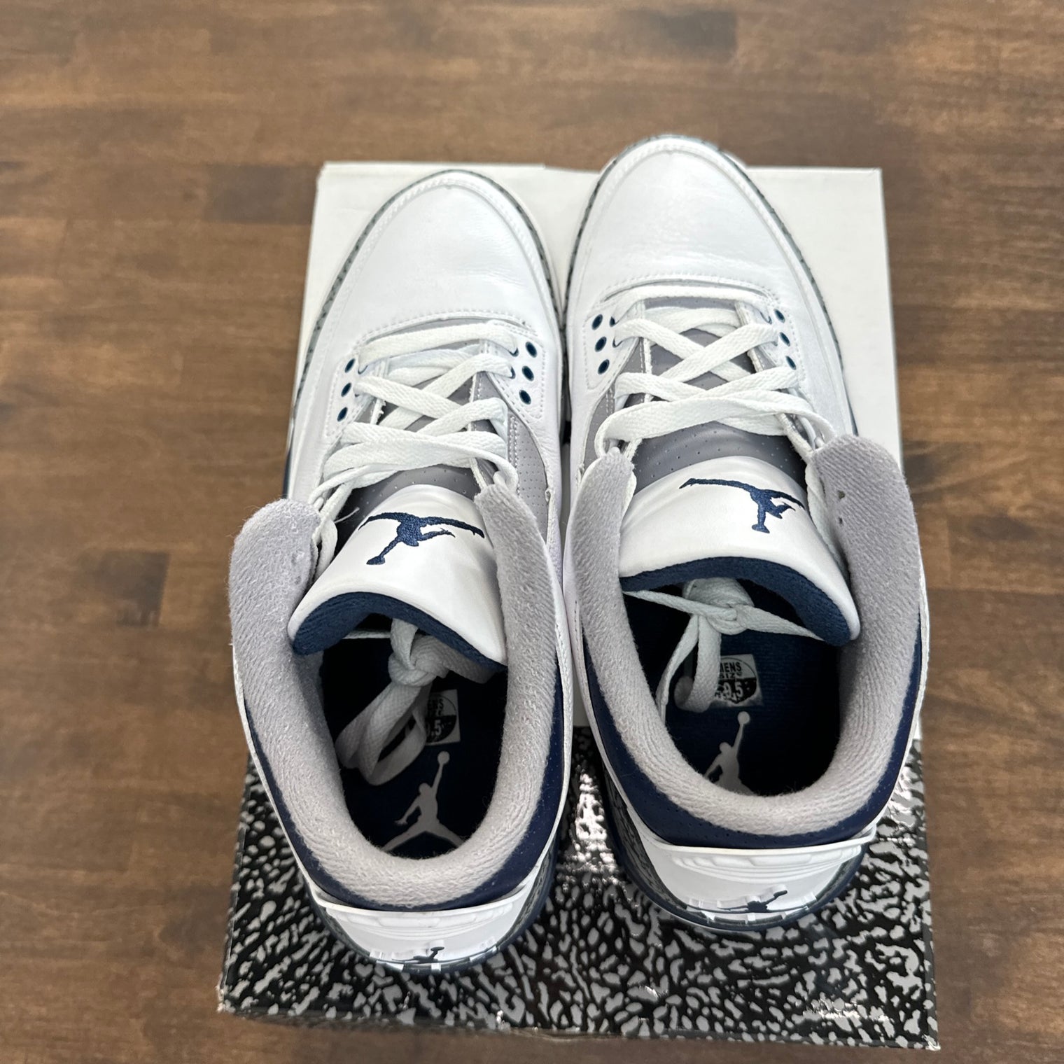 Midnight Navy Jordan 3 (USED)