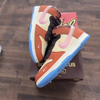 Social Status Free Lunch Chocolate Milk Nike Dunk Mid (USED)