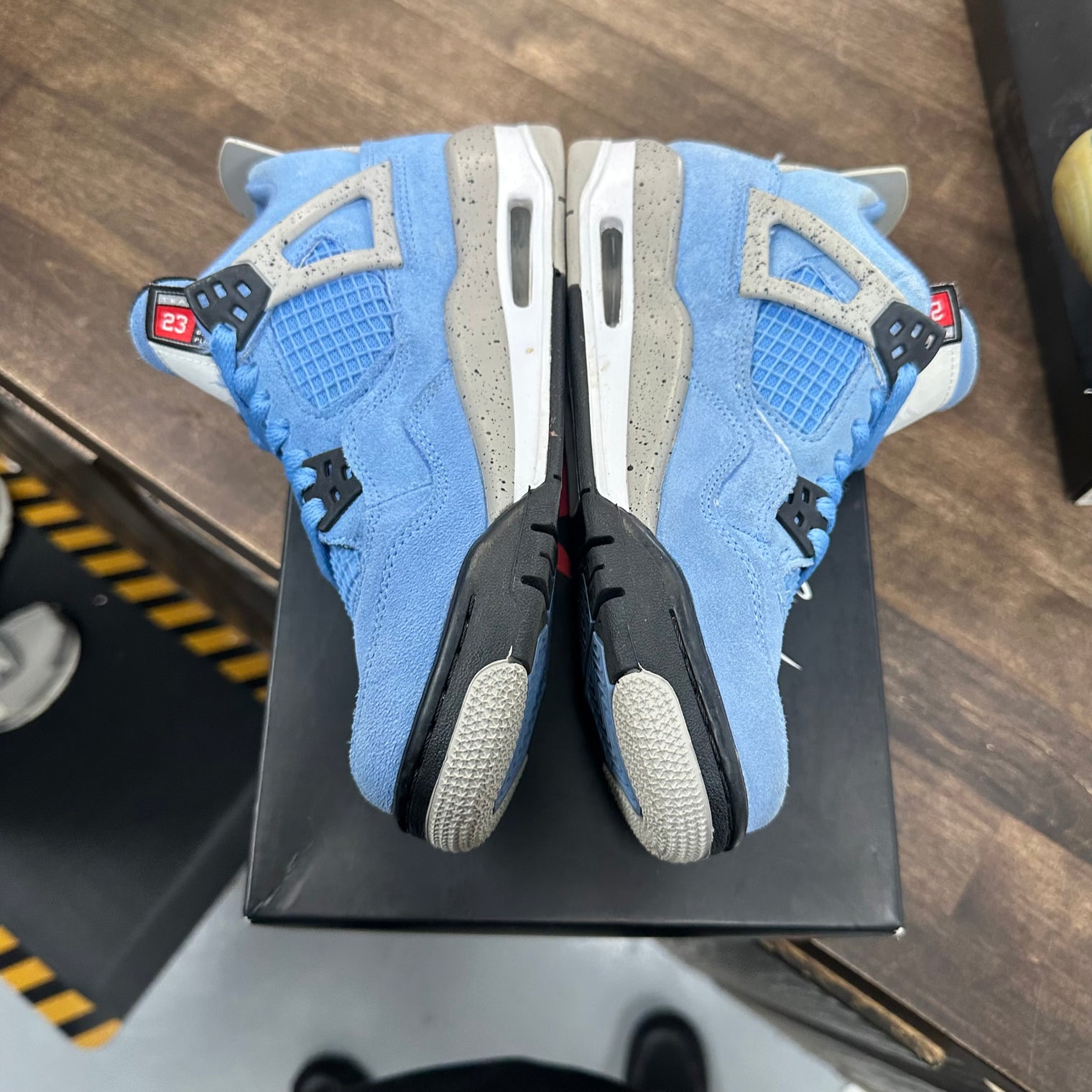 University Blue Jordan 4 (GS) (USED)