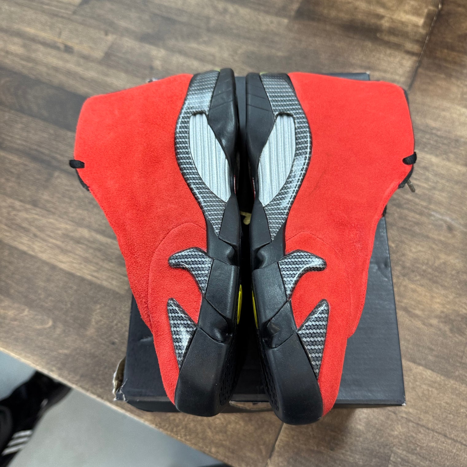 Ferrari Jordan 14 Retro (GS) (Lightly Worn)