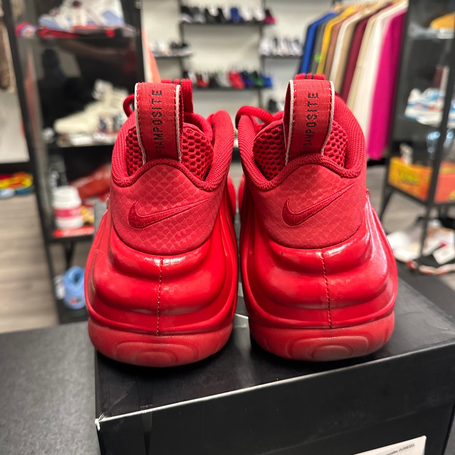 Red October Nike Air Foamposite (USED)