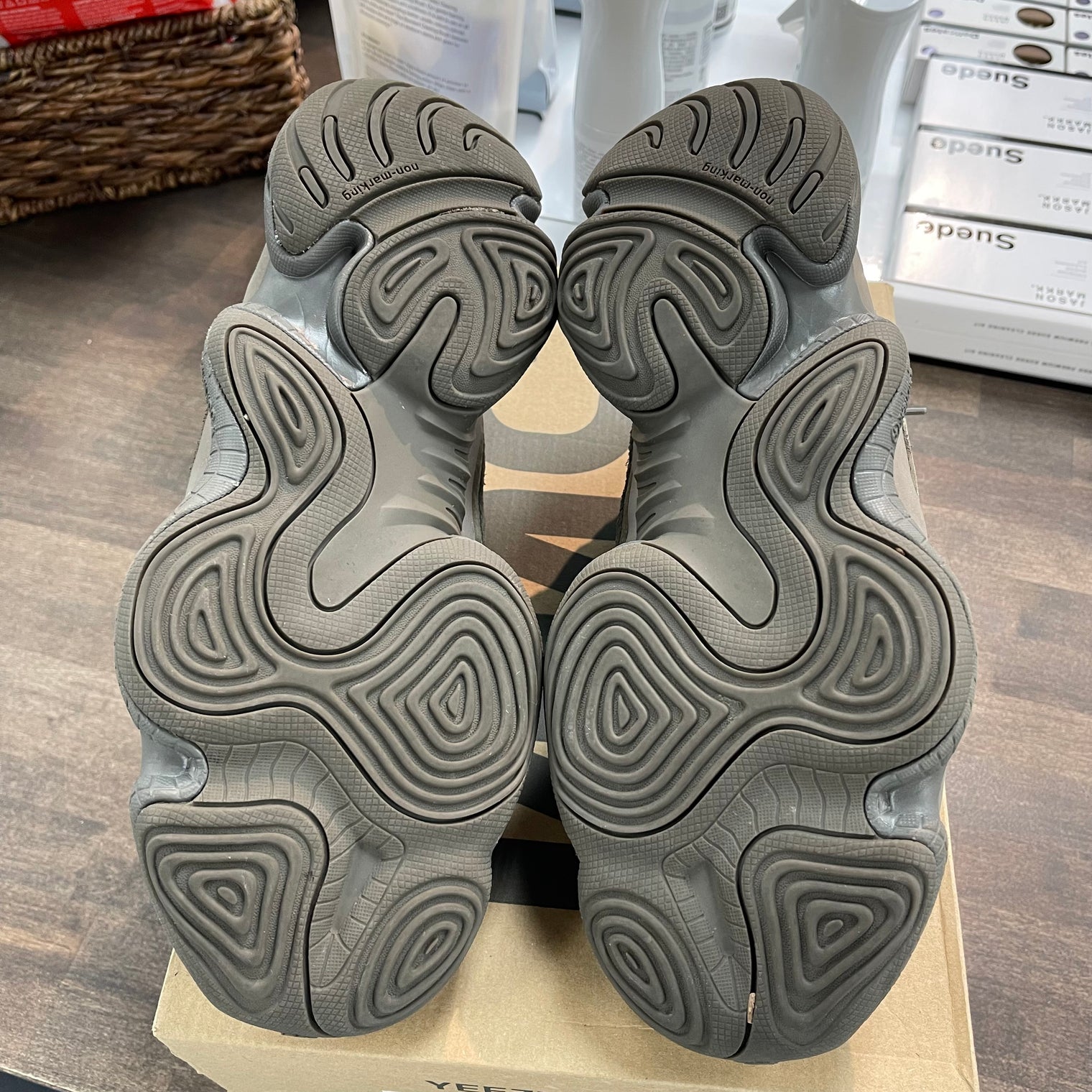 Clay Brown Yeezy 500 (USED, No Insoles)