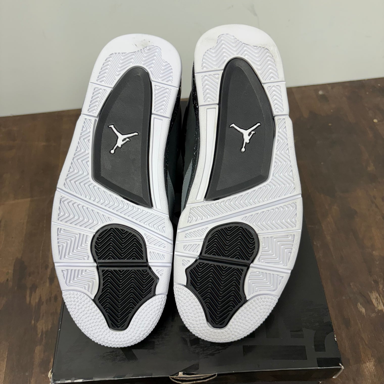 Fear Jordan 4 Retro (Lightly Worn)
