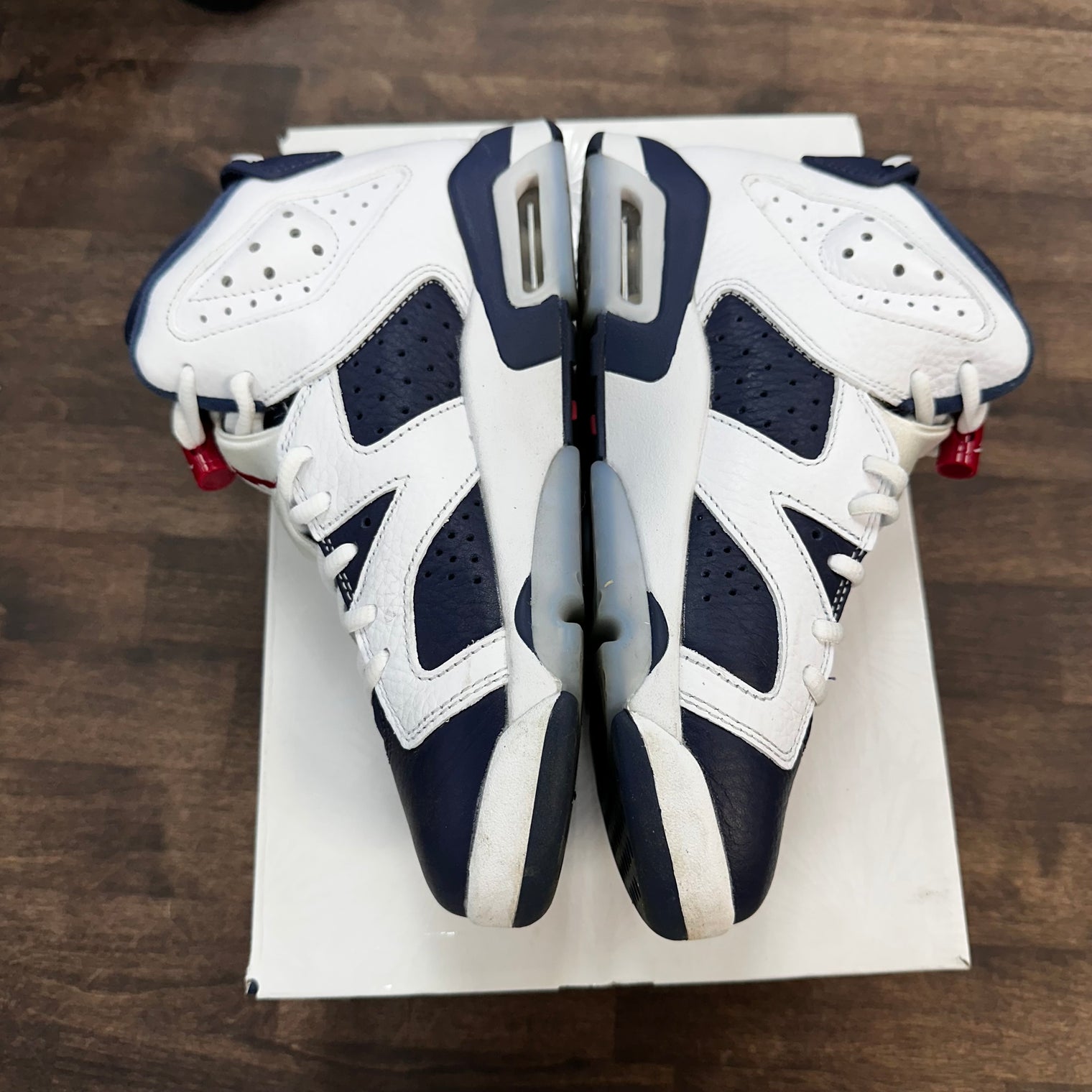 (GS) Olympic Jordan 6 Retro (USED)
