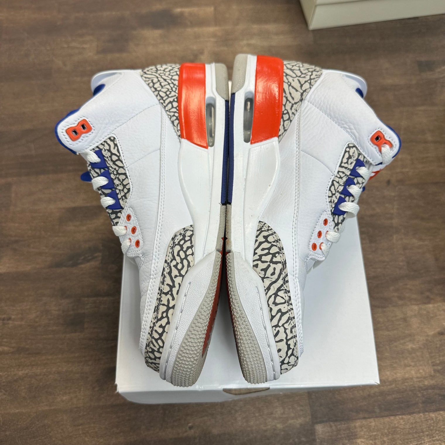 Knicks Jordan 3 Retro (USED, Replacement Box)