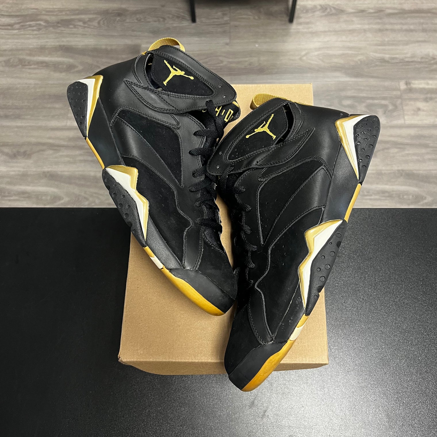 Golden Moments Pack Jordan 7 (USED, no box)