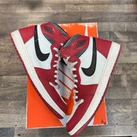 🔎 Chicago Jordan 1 High (Pre-owned)