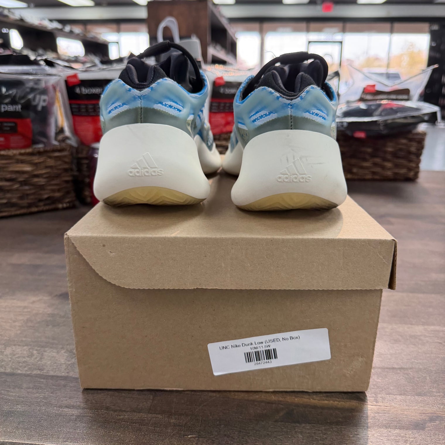 adidas Yeezy 700 V3 Arzareth (USED, No Box)