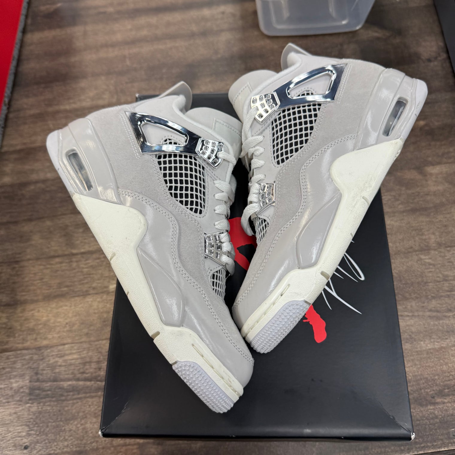 Frozen Moments Jordan 4 (W) (USED)