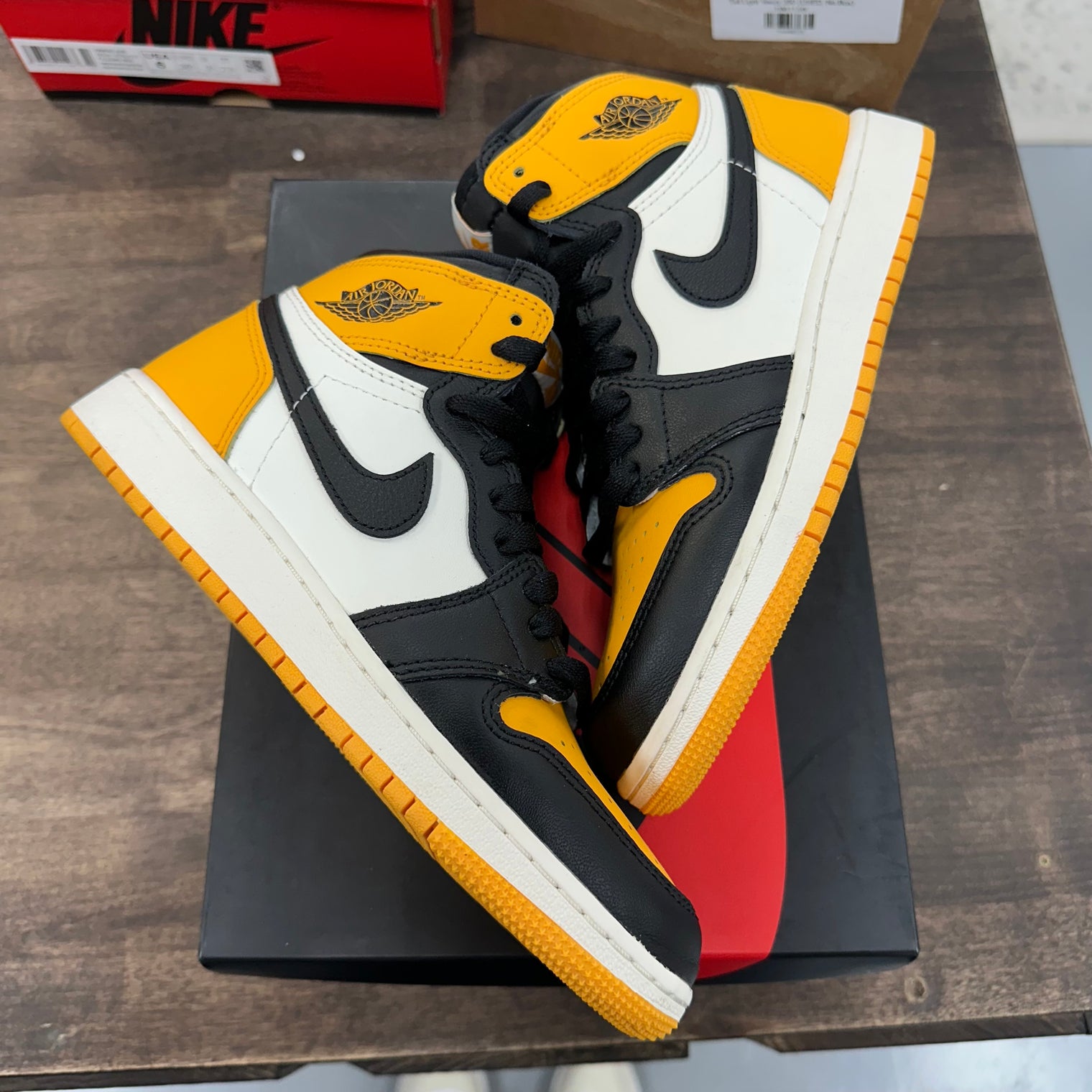 Taxi Yellow Toe Jordan 1 High (GS) (USED)