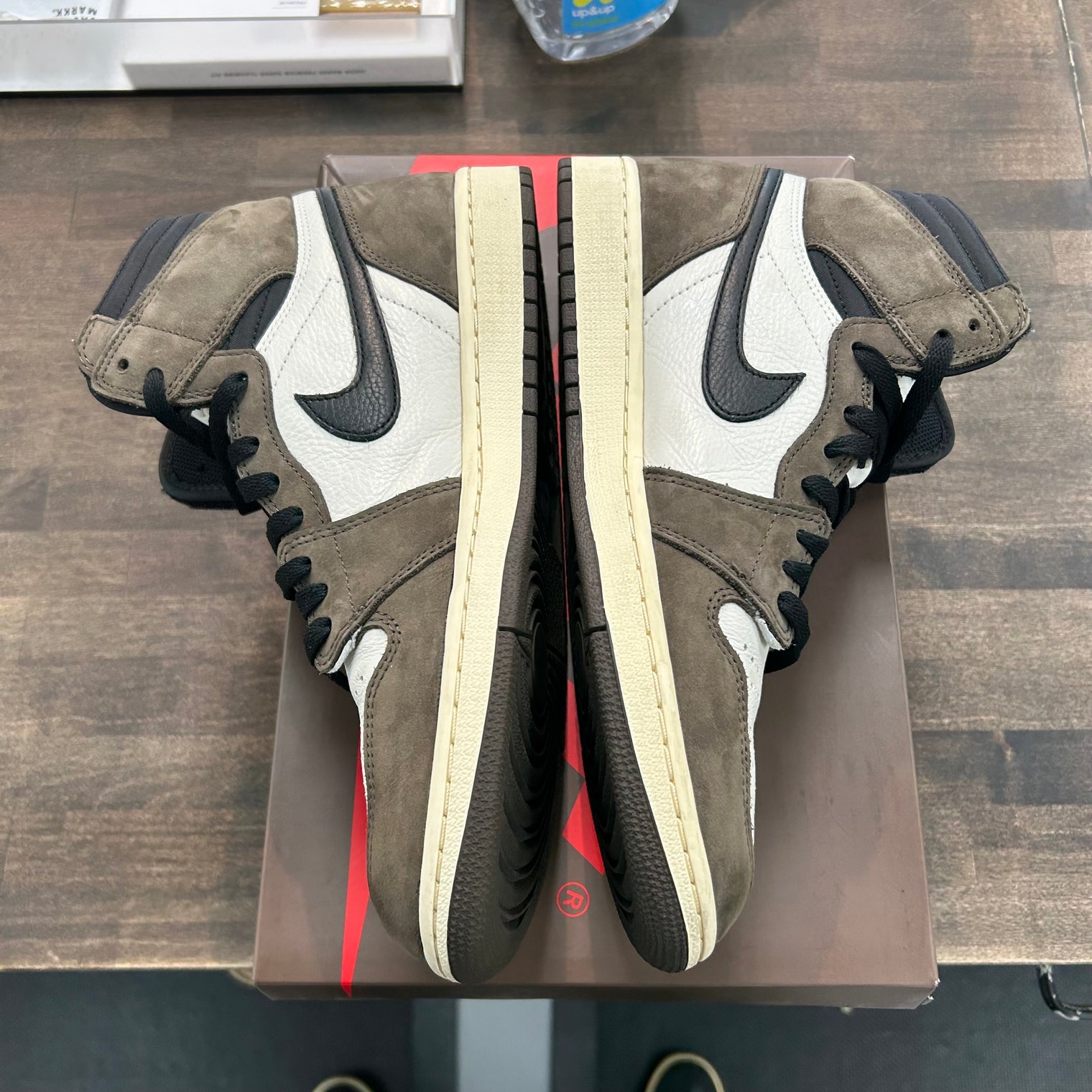 Travis Scott Mocha Jordan 1 High (Used)
