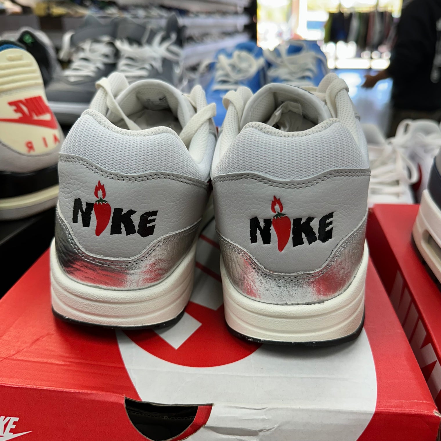 Hot Sauce Nike Air Max 1 PRM SE (USED)