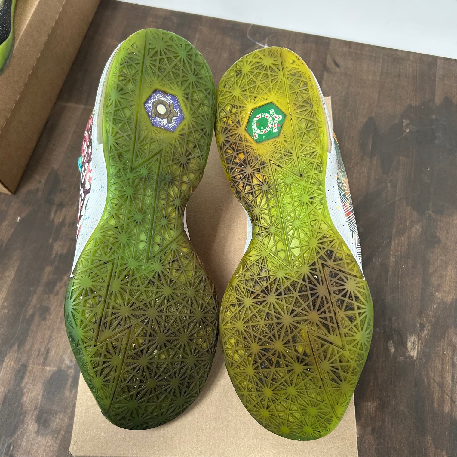 What the KD 6 (USED, No Box)